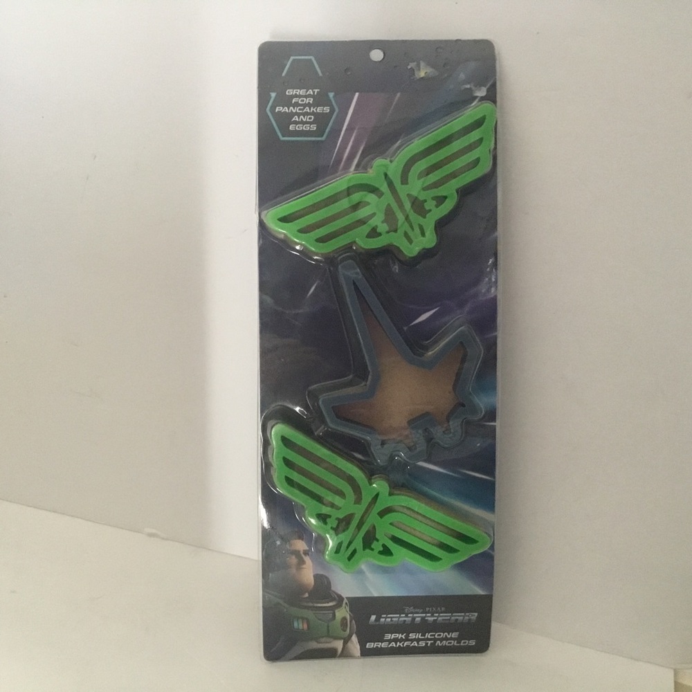 Breakfast molds. 3 PK Silicone. Disney Pixar